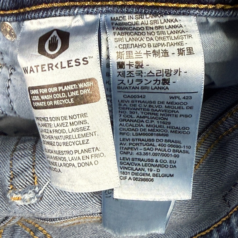 Levi's Silver Tab Mom Jeans Women's Size 31x27 High-Rise Tapered Blue Denim - Picture 7 of 16